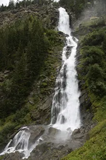 Wild River Europe Drucke: Stuibenfall, waterfall, cascade