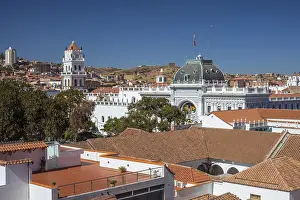 Drucke von In der historischen Stadt Sucre, Bolivien, thront die Kathedrale von Sucre über dem Ort Bolivien Drucke: Die Kathedrale von Sucre, Bolivien