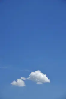 Uninhabited German Landscapes Drucke: Summer cloudy sky, Germany