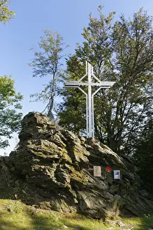 Deserted Mountain Peak Drucke: Summit cross, Geschriebenstein