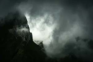 Switzerland Mountain Photography Drucke: Summit ridge with dramatic clouds