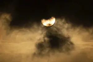 Scandinavian Evening Mood Drucke: Sun bursts out from behind clouds