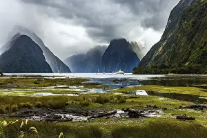 Cloudy Sky Landscapes Drucke: Sunlight breaks through storm clouds