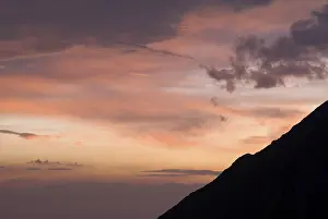 European Cloudy Atmosphere Drucke: Sunrise over the Kellerjoch Range