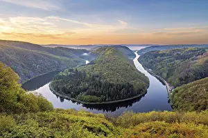 European River Views Drucke: Sunrise over the Saar Loop in Mettlach in spring