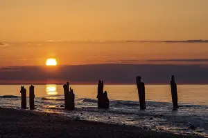 Deserted Evening Scene Drucke: Sunset on the Baltic coast