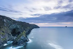 Steep Cliff Britain Drucke: Sunset over Cliffs in St Agnes