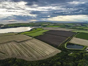 Welsh Countryside Landscape Drucke: Sunset over Fields and Farms from a drone