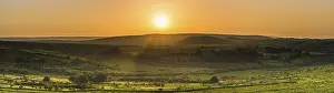 Granite Rock Formations UK Drucke: Sunset over fields in Haytor Rocks