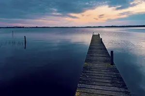 Empty Lakeside Landscape Photo Drucke: Sunset at the lake