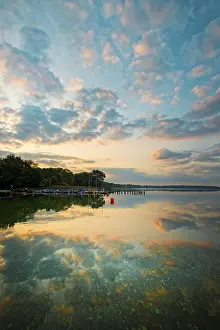 Gerahmter Druck : Sonnenuntergang am See.