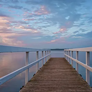 Evening Light Photography Drucke: Sunset at the lake