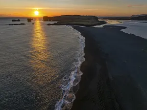Iceland Drone Photography Drucke: Sunset over the rocks of Dyrholaey
