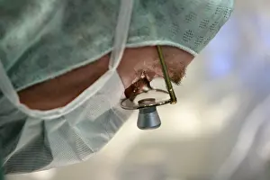 Medical Care Germany Drucke: Surgeon during operation, Germany