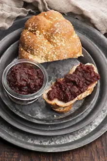 Breakfast Pastry Drucke: Sweet bread (challah) with cherry jam