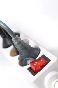 Electric Energy Supply Drucke: Switchable power strip