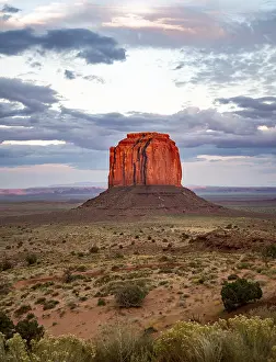 US America Nature Reserve Drucke: Table Mountain glows red at sunset
