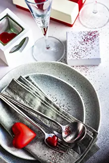Symbolic Holiday Image Drucke: Table setting for holiday dinner in St