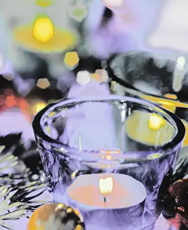 Candlelight Glow Drucke: Tea candle
