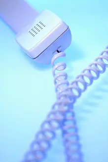 Close Up Photo Drucke: Telephone receiver with cable