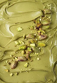 Macro Food Photography Drucke: The texture of pistachio paste