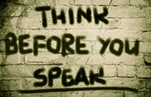 Symbolic Picture Concept Drucke: Think Before You Speak Concept