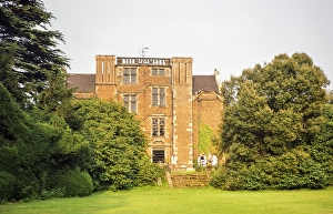 Nottinghamshire England Drucke: Thrumpton Hall, Nottinghamshire, England, UK, August 1977