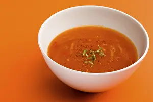 Still Life Studio Photo Drucke: Tomato soup