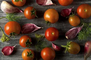 Fresh Vegetables Drucke: Tomatoes on the background. Tomatoes