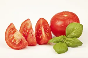 Vitamin Rich Tomatoes Drucke: Tomatoes with basil