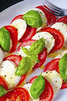 Olive Oil Nutrition Facts Drucke: Tomatoes with mozzarella and basil