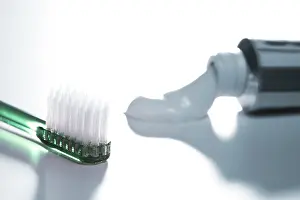 Oral Hygiene Drucke: Toothbrush with toothpaste