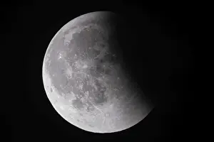 Lunar Eclipse Photography Drucke: After a total lunar eclipse