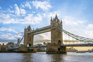 River Thames England Drucke: Tower Bridge over the River Thames