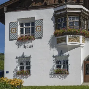Upper Bavarian Architecture Drucke: Town Hall, detail of the facade