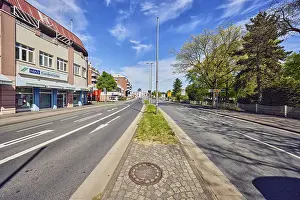 Commercial Buildings Drucke: Traffic area, general development