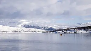 Winter Landscape Norway Drucke: A tranquil winter scene in Botnhamn