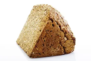 Wholemeal Bread Nutrition Drucke: Triangle-shaped wholegrain bread