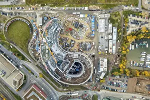 Contemporary German Architecture Style Drucke: Trivago headquarters under construction