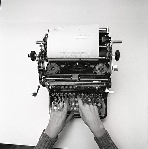 Vintage Typewriter Image Drucke: The typewriter. Here a manual variant