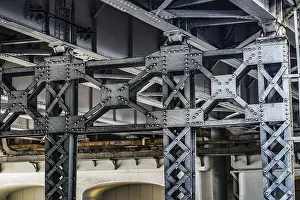 Japanese Urban Landscape Drucke: Underpass of the line (Akihabara)