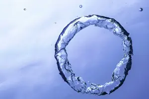 Soap Bubble Ascends Drucke: Underwater Bubble Ring Ascends towards the Sun