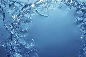 Deserted Underwater Scene Drucke: Underwater Bubbles with Sunlight