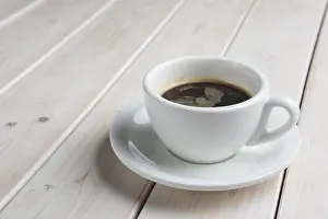Coffee Concept Drucke: Unfinished coffee on the table