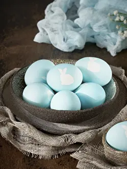 Easter Symbolism Drucke: Unusual Easter on dark old background