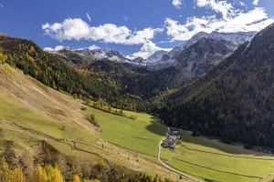 Mountainous Europe Photography Drucke: Side valley on the Penser Pass