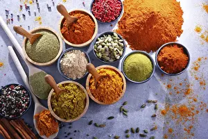 Healthy Eating Options Drucke: Variety of spices on kitchen table