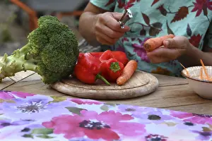European Root Vegetables Drucke: Various vegetables being prepared for a meal