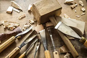 Austrian Craftsmanship Drucke: Various woodworking tools on a workbench