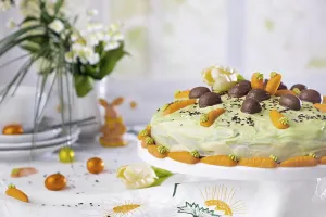 Traditional Easter Sweets Drucke: Vegan Easter Cake, Chocolate Cake with Easter Decoration
